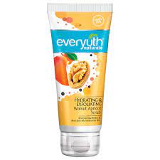 Everyuth Naturals Hydrating & Exfoliating Walnut Apricot Scrub